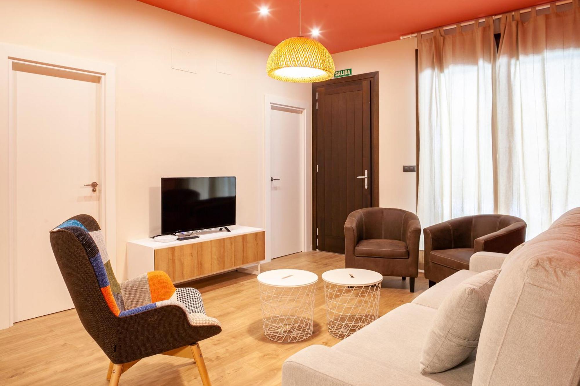 Tierra Boutique, Tierra Suites Y Tierra Valles Apartamentos Biescas  Kamer foto